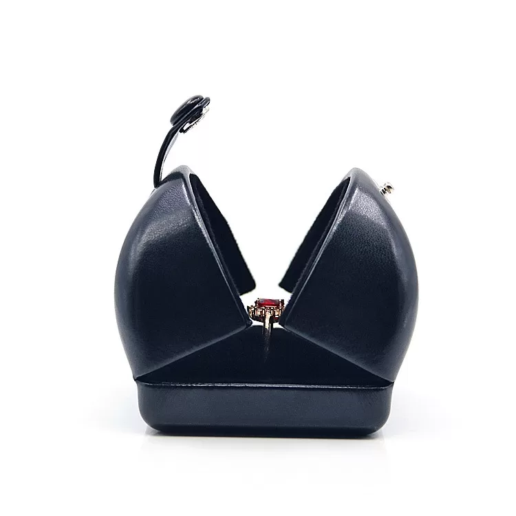 amazon prime jewelry boxes,faux leather jewelry case,silver plated trinket box,trendy jewelry boxes