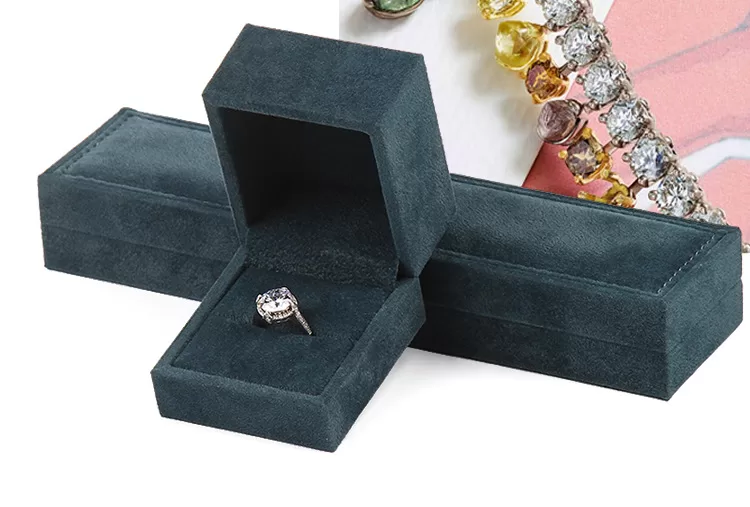 the velvet box jewelry, velvet jewelry ring box, velvet jewelry gift boxes wholesale, earring box storage