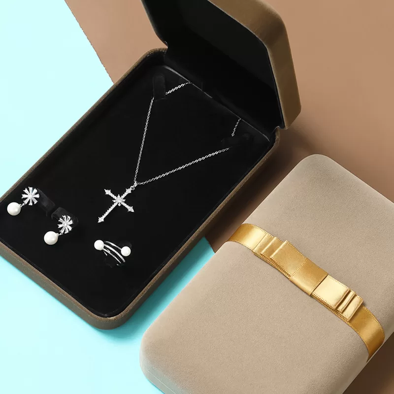 Velvet jewelry box with bow,box ring size,valentine gift box,plain trinket box