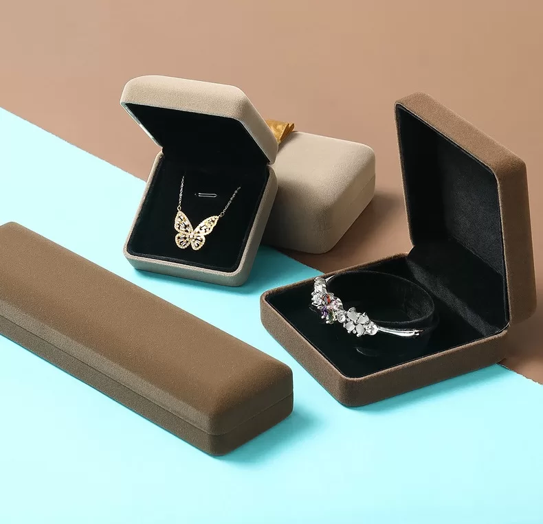 Velvet jewelry box with bow,box ring size,valentine gift box,plain trinket box