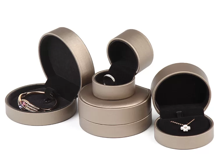 round jewelry display case,small round bead containers,round bangle box online,round jewelry case