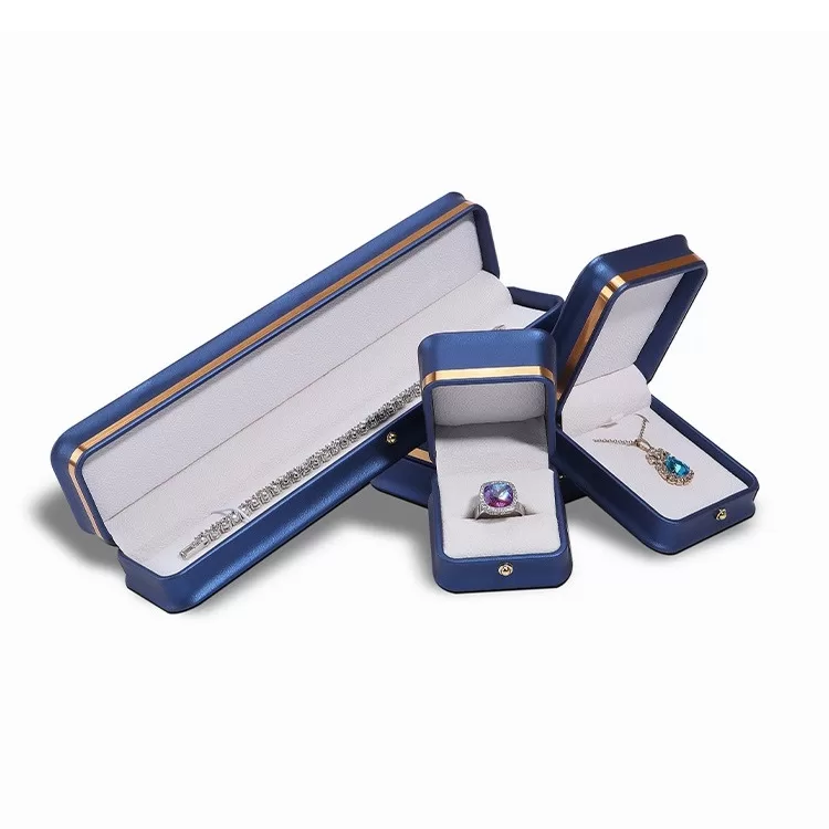 diamond jewelry box,vintage london leather jewelry box,pu leather jewelry organizer,earring box design