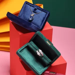 Round Corner Velvet Jewelry Box Wholesale | Innovative Slot Insert Design | Series JB-025