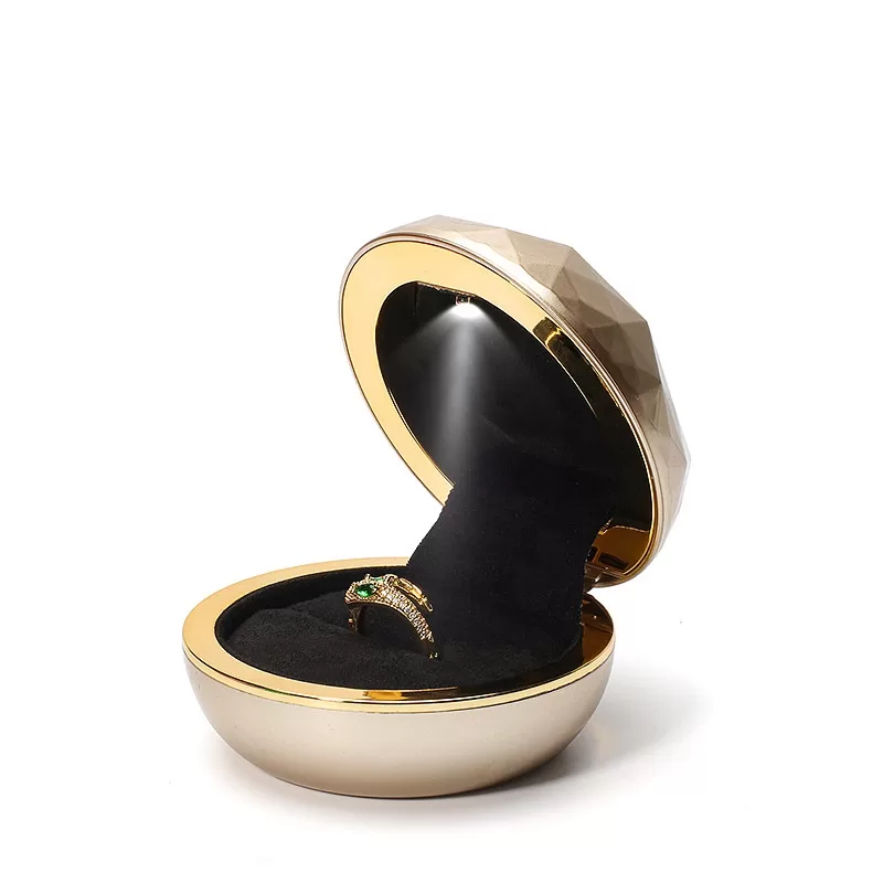 shell shaped jewellery box, shell engagement ring box, jewelry box heart shaped, lightbox earrings