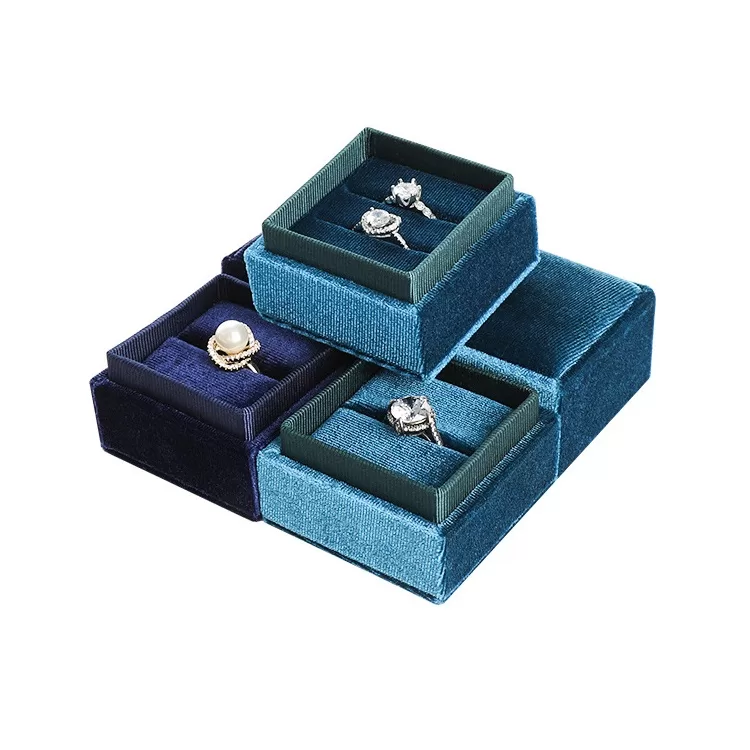 custom velvet jewelry boxes,macaron jewelry box,valentines gift set,wrapping a jewelry box