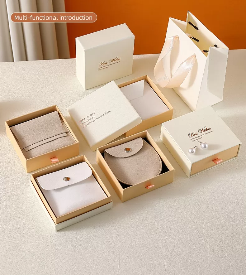 custom logo jewelry pouch bulk order,Compact jewelry roll bag for daily use, Customizable jewelry gift bag bulk order,Custom-printed jewelry bags with logo