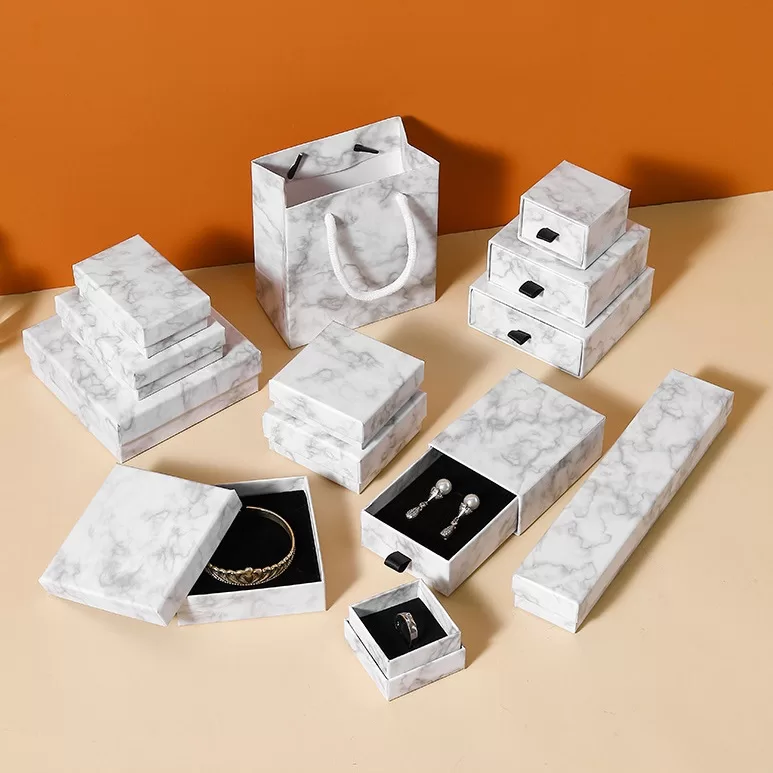 Custom hot foil stamped logo on drawer jewelry box