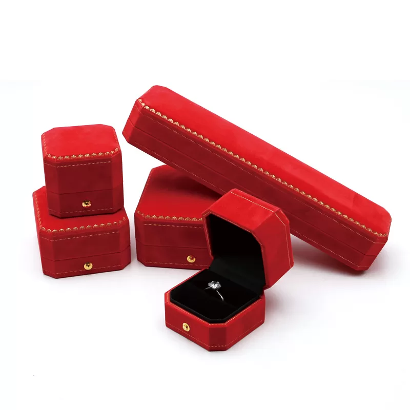 monogrammed velvet ring box,monogrammed travel jewelry organizer,pink box jewelry , mother daughter pendant necklace