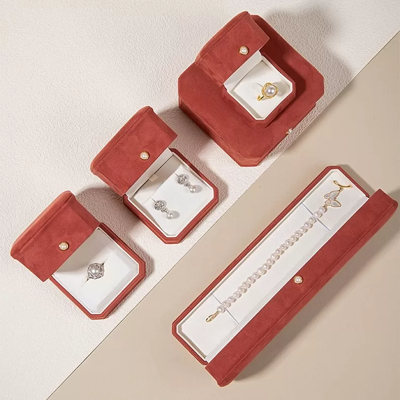 Luxury microfiber jewelry box with logo engraving,OEM/ODM microfiber jewelry gift box wholesale,Waterproof microfiber travel jewelry case,Custom microfiber jewelry box with velvet lining