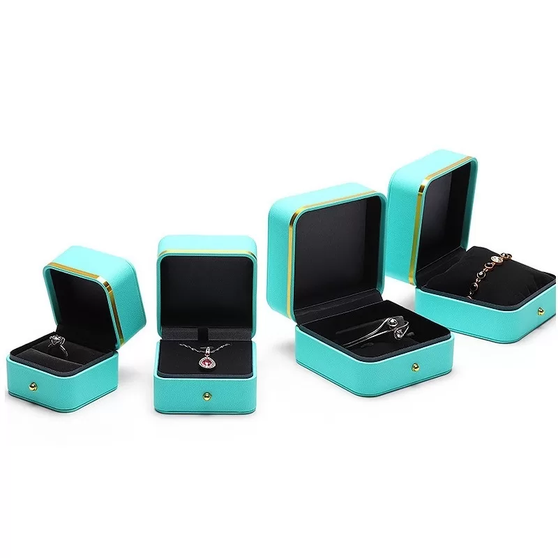 blue box jewelry, tiffany and co blue box, tiffany & co ring box, valentine's day gift box for him