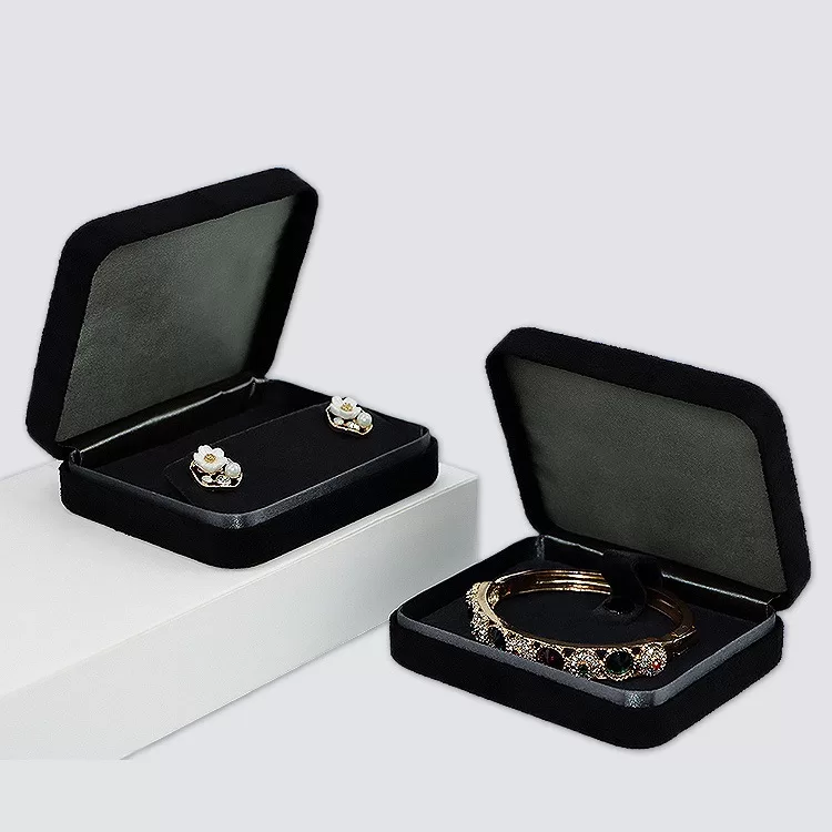 tiffany & co jewelry store box, tiffany jewelry silver bracelet box, tiffany co usa box, tiffany bracelet leather box