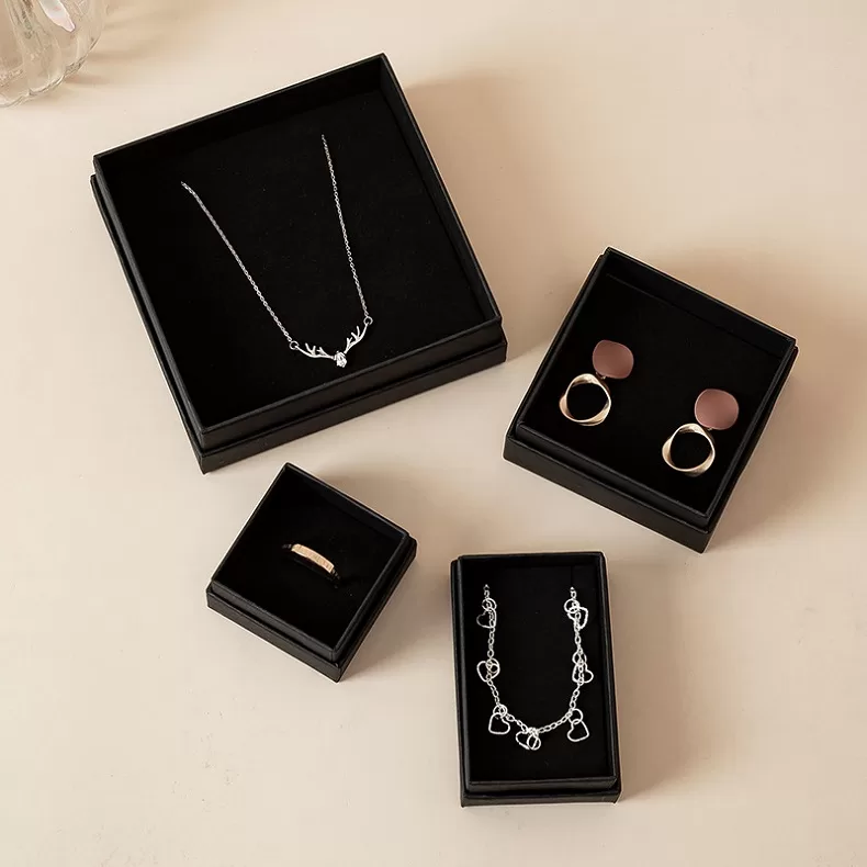 Small black paper ring box for wedding