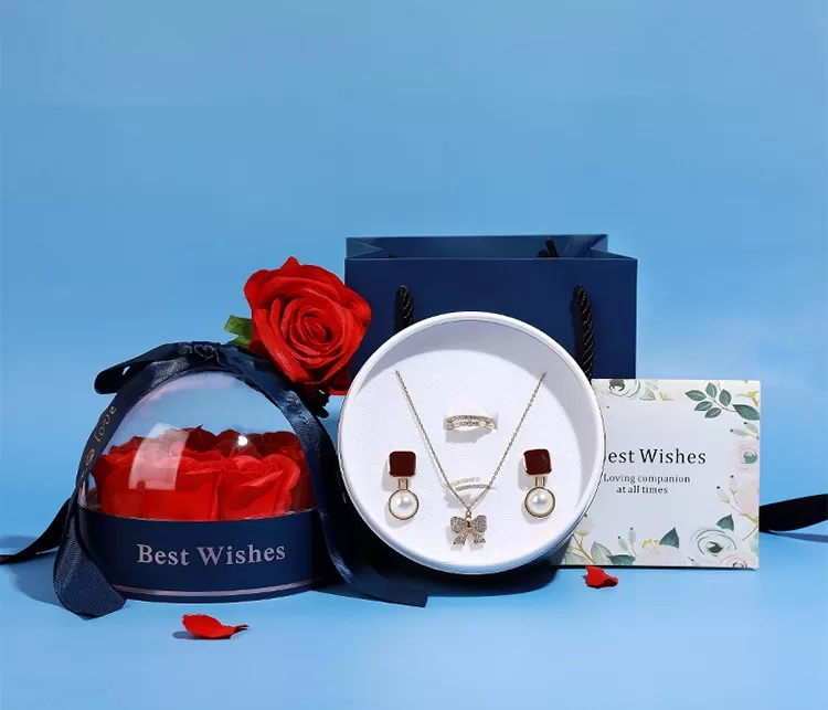 valentines flower box,love box flowers,eternal flower box,rose box gift