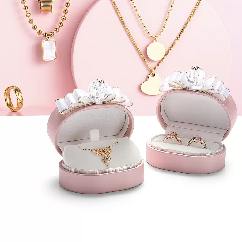 valentine's day gift,trinket box ornament,holiday jewelry box,tiny jewel box engagement rings