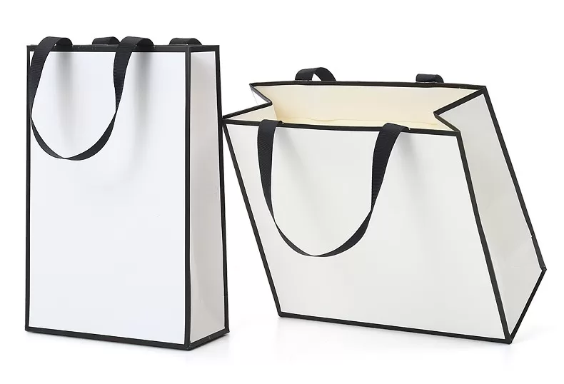 chanel paper shopping bag,chanel bag paper,paper chanel bag,chanel paper bag original