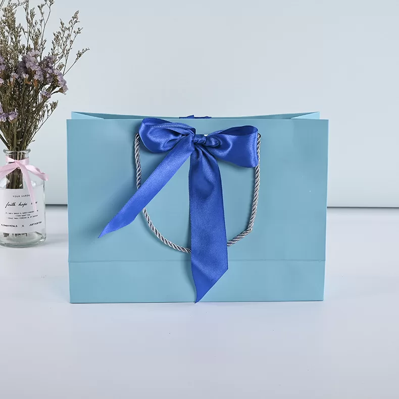 paper craft bags,paper bag company,paperbagco,recycled paper bags