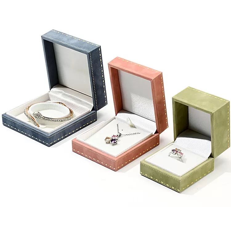 Square velvet ring box gold border for wedding proposal