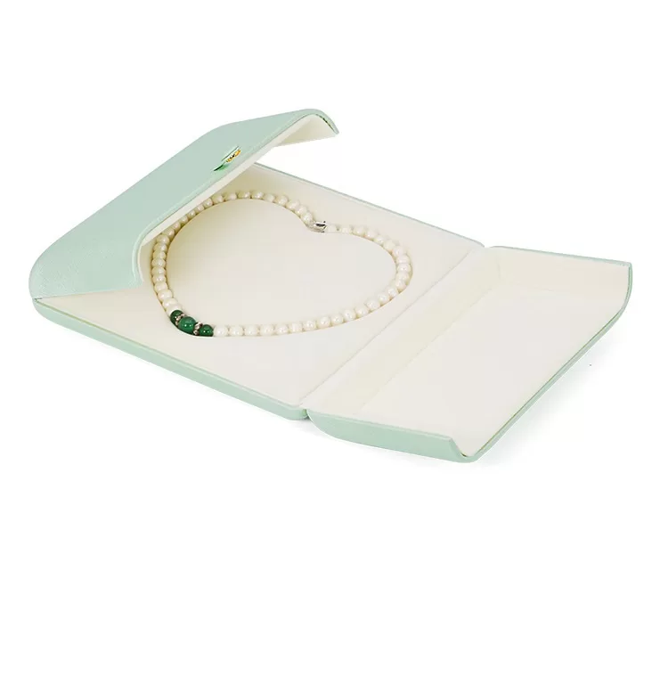 locket design,box chain designs,box clasp,little jewellery