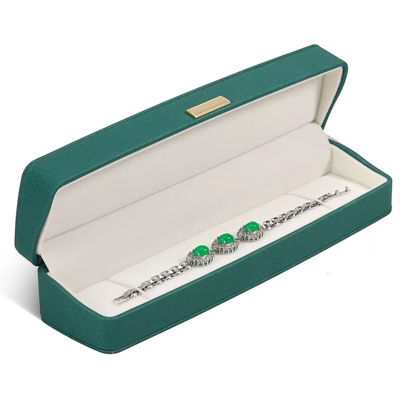 engagement box for bride,diamond jewellery box,jewellery box ireland,diamond show case