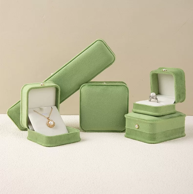 jewelry velvet box,velvet rings,jewelry trinket,ring box for gift