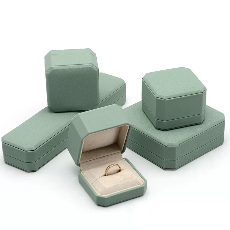 ornamental jewelry box,box knot bracelet,gold chain box design,the jewel box store