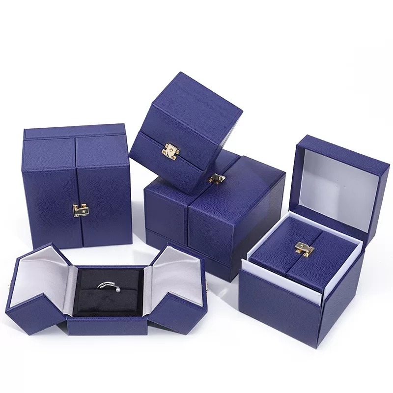 antique-style double-door jewelry box,luxury double-Door jewelry box set,elegant two door jewelry box,personalized double-door jewelry box gift