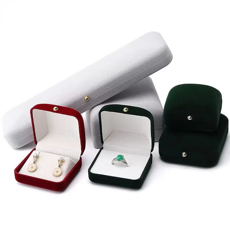 valentines gift box for her,engagement box,artificial jewellery box,plush ring box