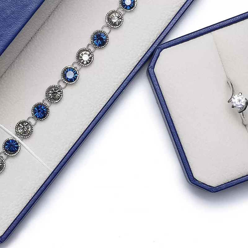 Octagonal Lace Jewelry Box,Ornate Octagon Keepsake Box,Eight-Sided Embroidered Jewelry Box,Octagonal Floral-Edge Jewelry Case