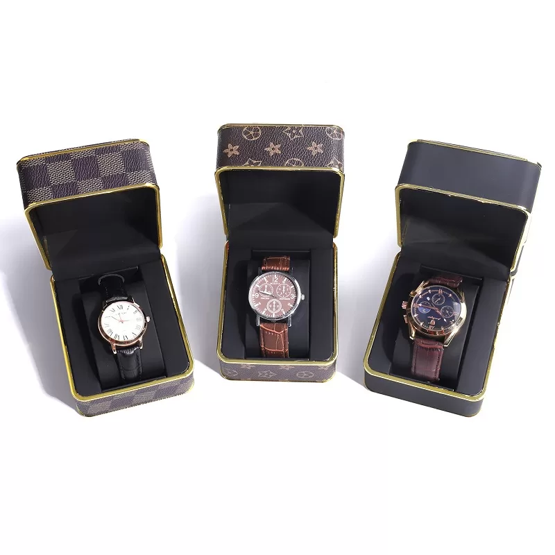 Luxury leather watch box for men,Vintage-style antique watch storage case,Executive watch case for business travelers,watch box for collectors