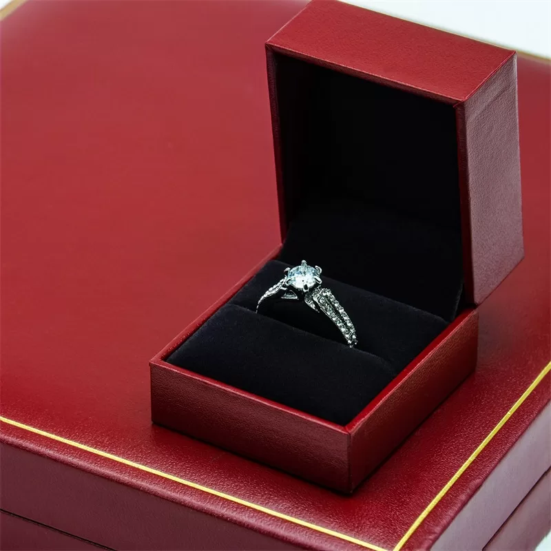 gold accented cardboard box,Eco-Friendly gold accented cardboard jewelry box,recyclable gold trim cardboard jewelry gift box,luxury cardboard jewelry storage box