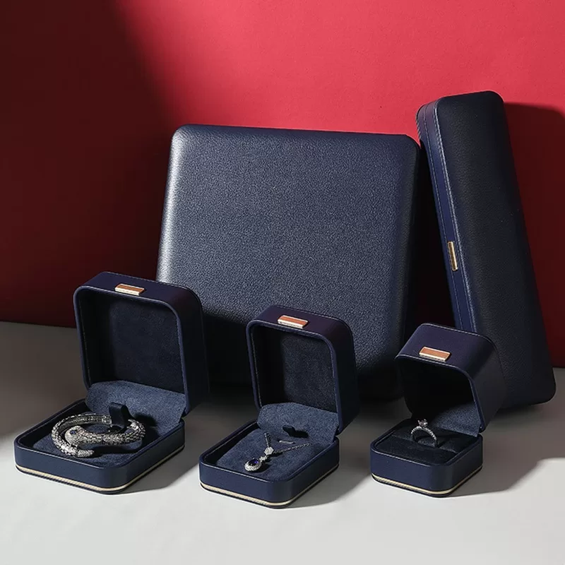 cruelty-free faux leather jewelry organizer,luxury faux leather jewelry box for wedding gifts, soft synthetic leather jewelry box with velvet lining,affordable faux leather jewelry box wholesale