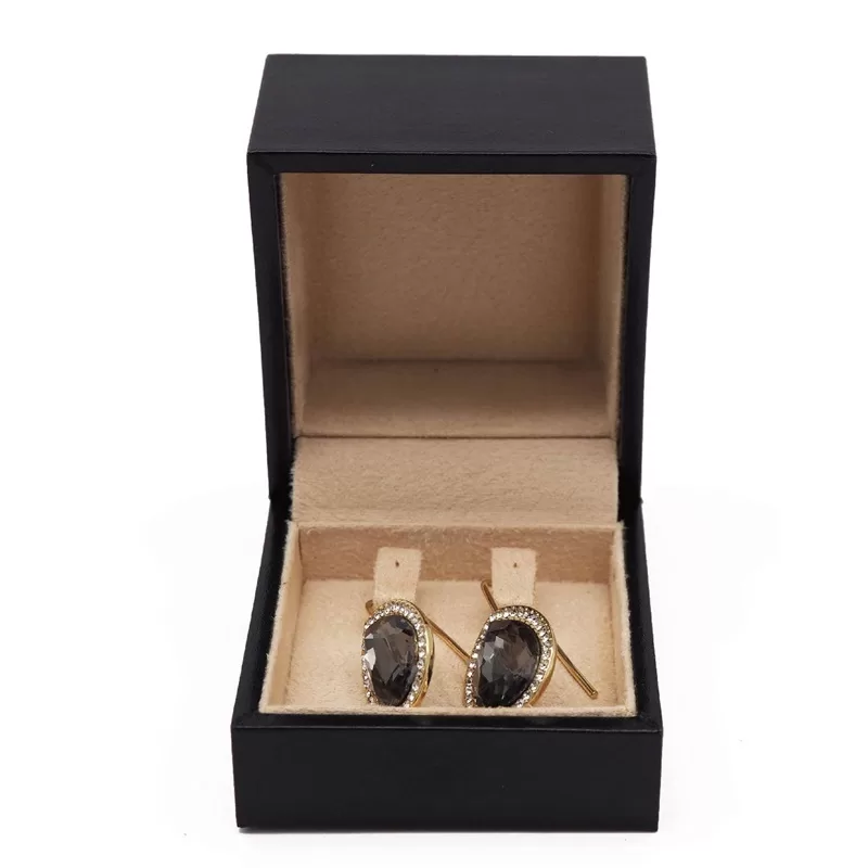 18K gold satin-lined Bulgari-style ring case,Italian luxury heirloom ring presentation box,Bulgari-inspired ring box,personalized engraved Bulgari gift box