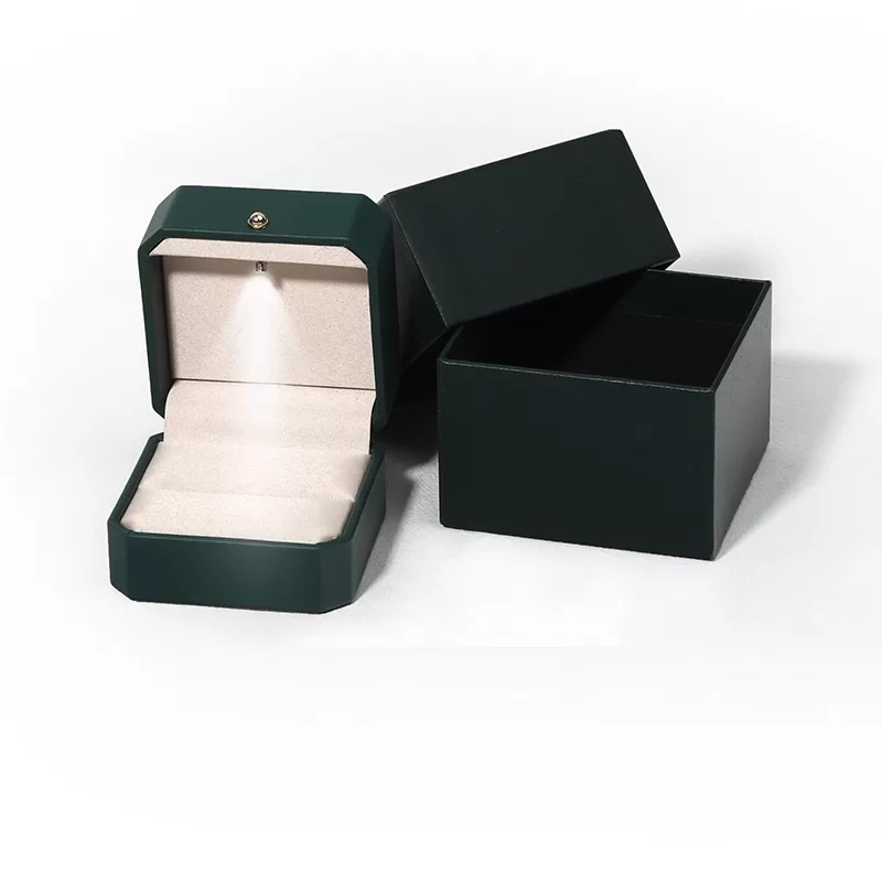 light box for jewelry,octagonaljewelry box with LED,engagement ring box with light,led ring box