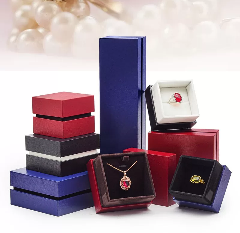 Textured paper jewelry box wholesale with diagonal grid pattern