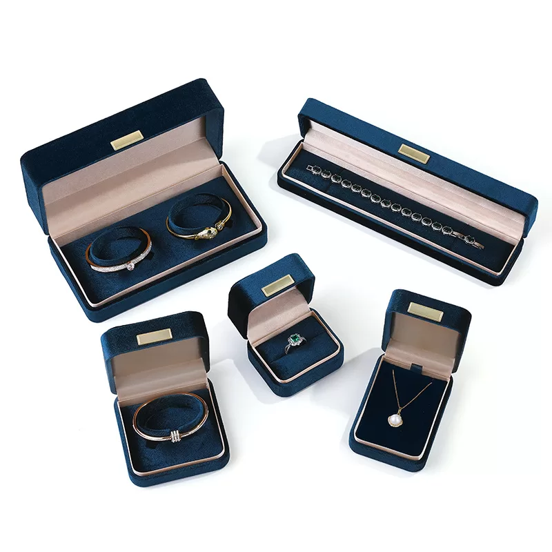 korean velvet jewelry storage box,korean fleece jewelry organizer,soft velvet jewelry box,polyester korean velvet jewelry box