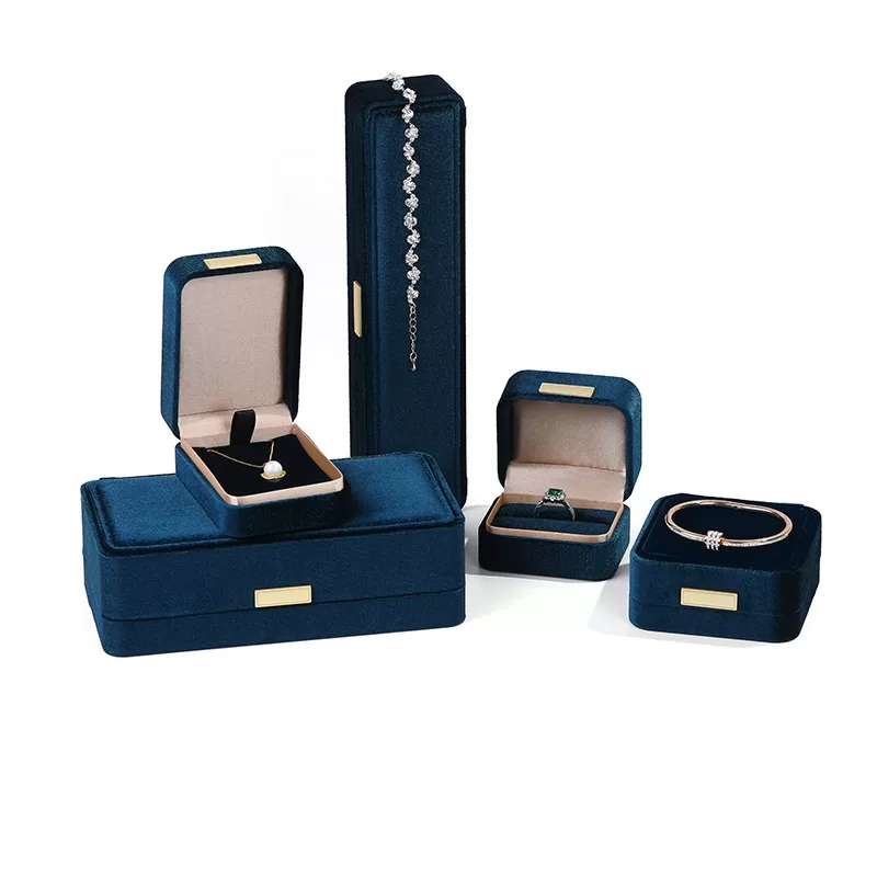 korean velvet jewelry storage box,korean fleece jewelry organizer,soft velvet jewelry box,polyester korean velvet jewelry box