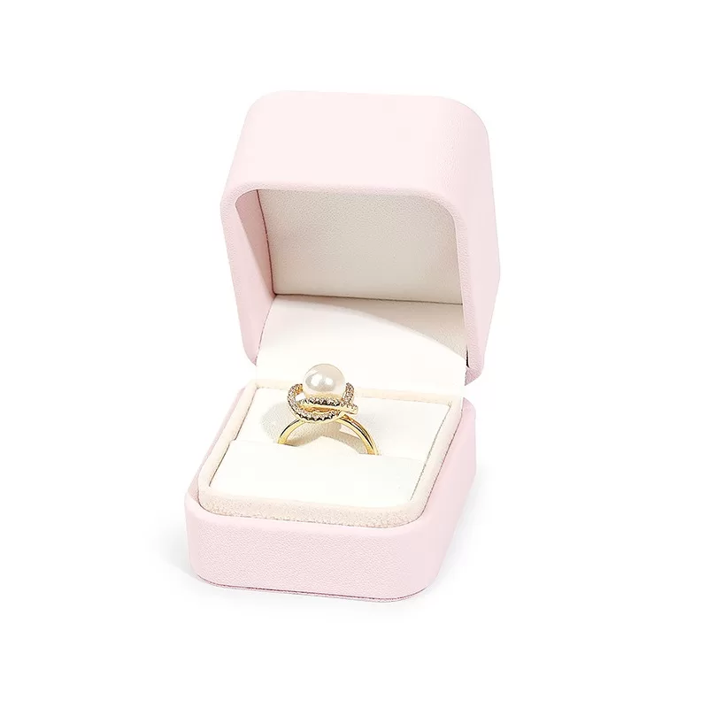 rounded corner leather jewelry box,leather round edge jewelry storage box,luxury round-edged leather jewelry box,eco-friendly round edge vegan rounded leather