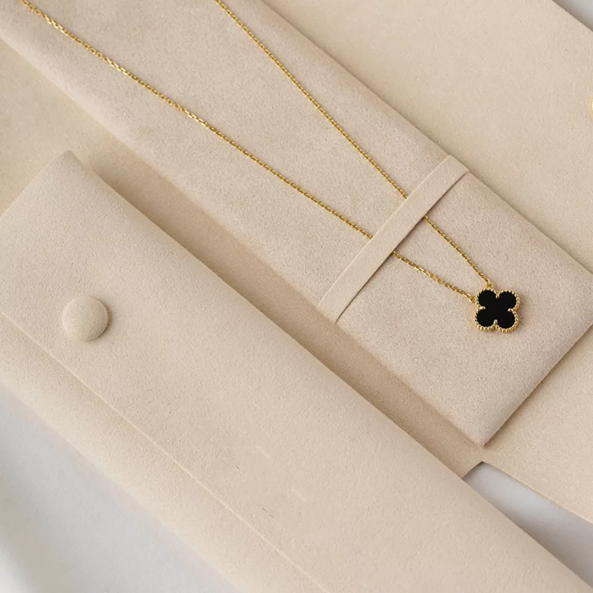 Microfiber jewelry travel case,Microsuede earring organizer,Microfiber necklace organizer case,Soft microfiber jewelry pouch