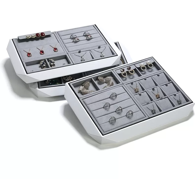 Luxury white piano lacquer jewelry display tray with diamond-cut corners for retail counter