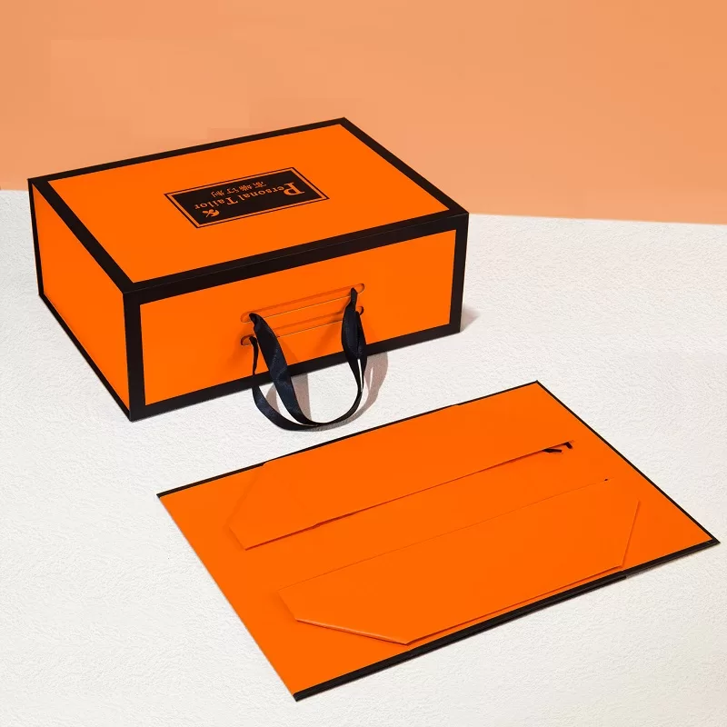 High-gloss custom folding gift boxes,Lightweight heavy-duty folding shopping boxes,Custom printed folding boxes