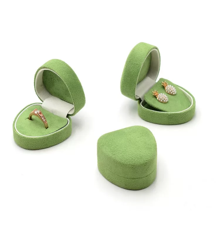 Red Heart-shaped microfiber suede jewelry box for engagement rings