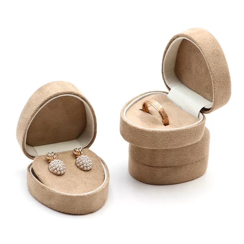 Compact jewelry organizer box interior detail